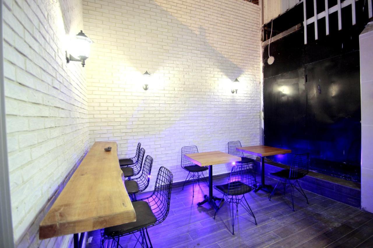 Hira Hotel Istanbul Bagian luar foto